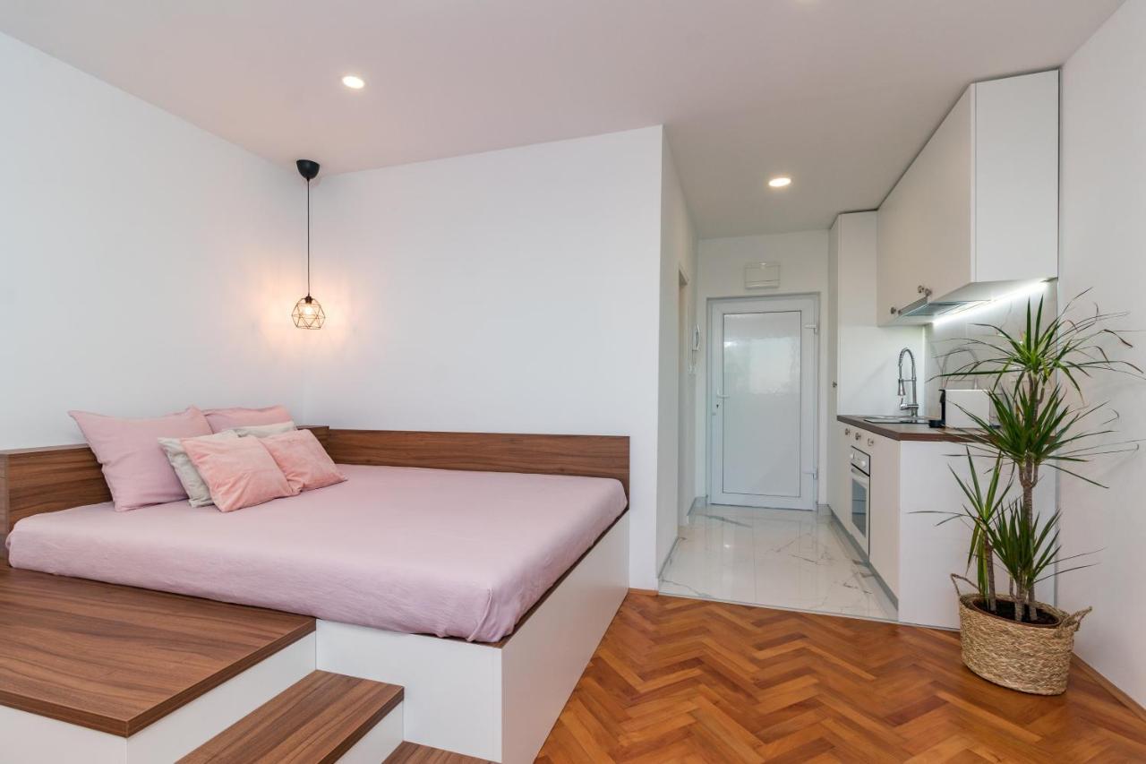 Top Floor Modern Apartment With Incredible Views PUY 외부 사진