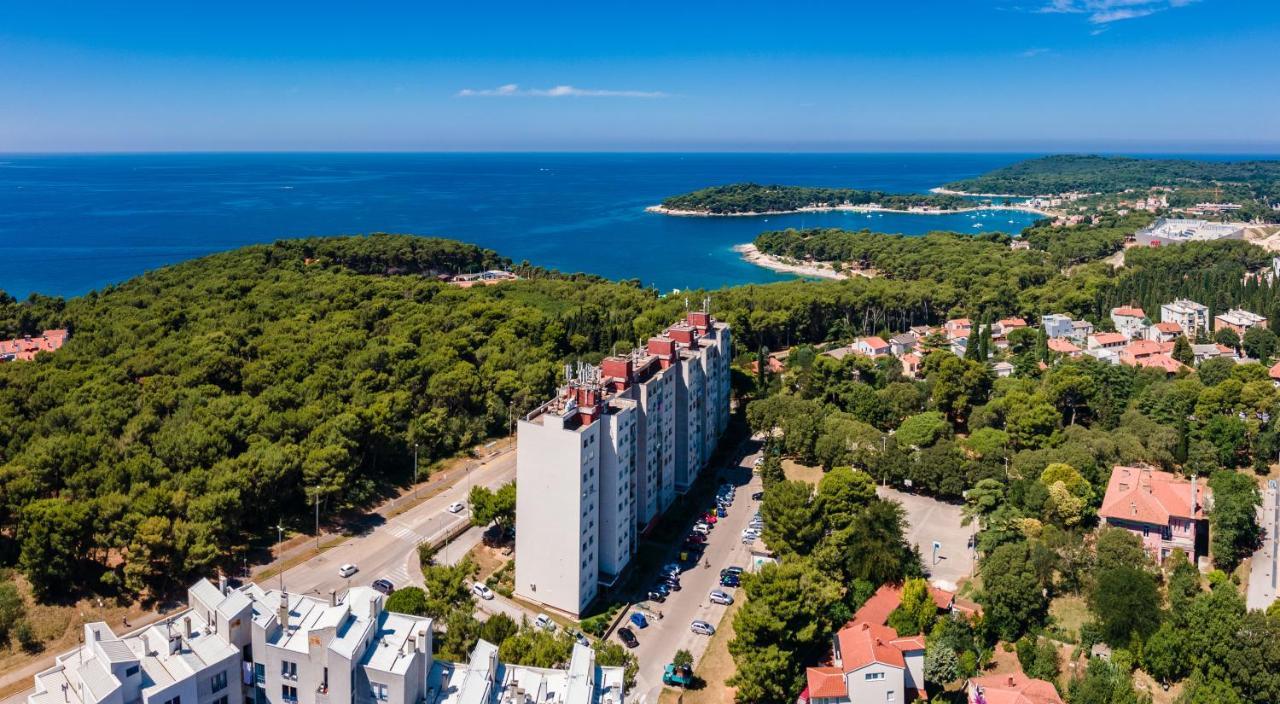Top Floor Modern Apartment With Incredible Views PUY 외부 사진