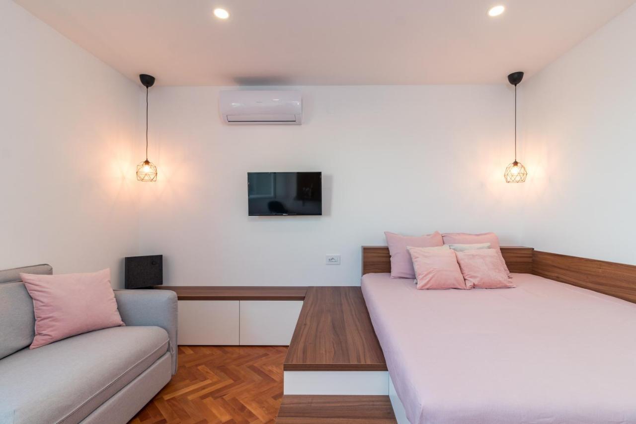 Top Floor Modern Apartment With Incredible Views PUY 외부 사진
